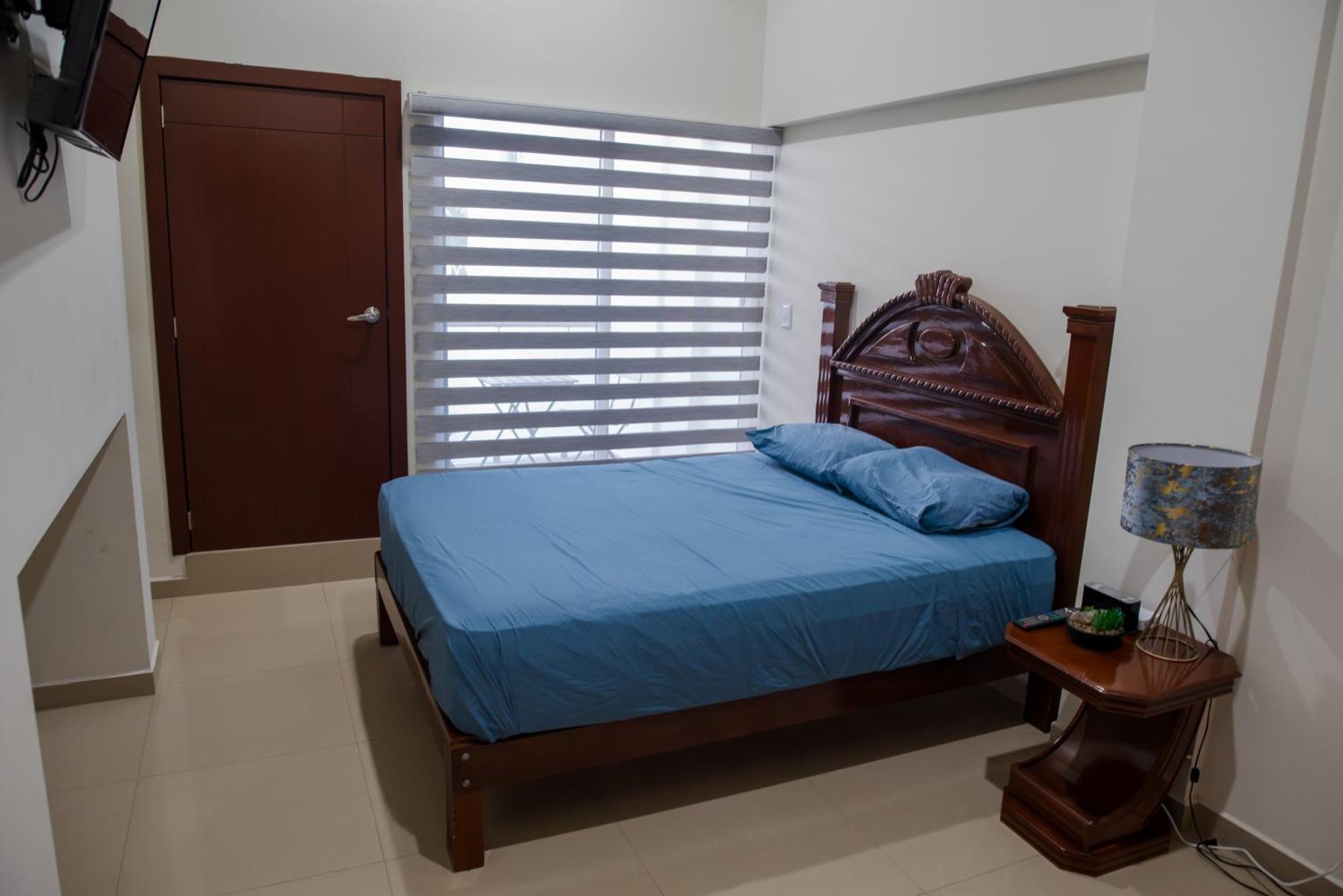 2Br-3Ba Condo Block From Beach W Rooftop Jacuzzi Mazatlan Dış mekan fotoğraf